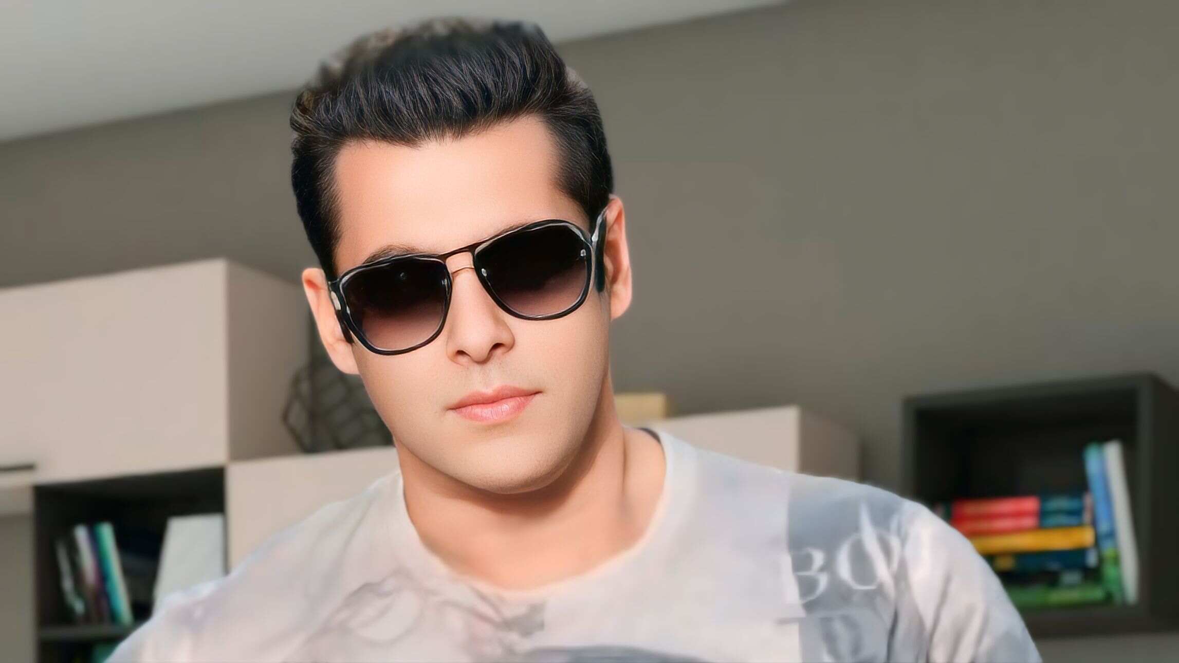 "Salman Khan Revelation: 'गाईला मी माझ्या आईसमान समजतो'"