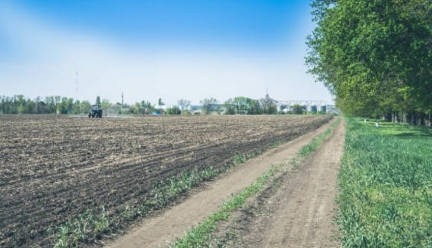 Land Revenue Act: शेतकऱ्यांनो, आता शेत रस्ता मिळवणं तुमचं...