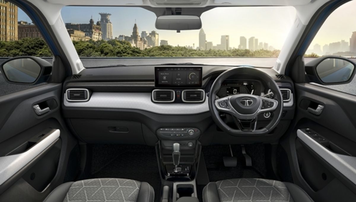 Tata Punch पर मिला 1 लाख का GST फायदा! नई ऑन-रोड कीमत, CNG–Petrol रेट और EMI का पूरा अपडेट (2025)