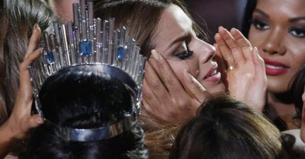 How did the Miss Universe 2015 mistake happen? मिस यूनिवर्स 2015 की गलती कैसे हुई?